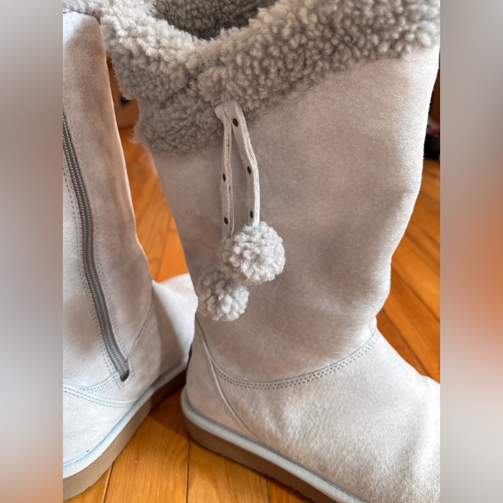 UGG pale blue suede boot